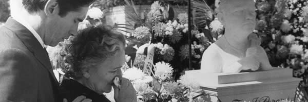 Las 5 mejores películas cubanas de historia - La Muerte de un Burócrata
