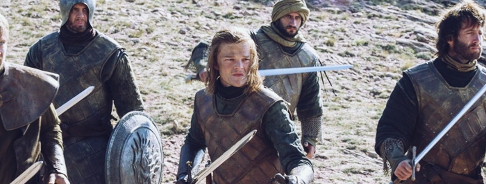 Ned, con sus compañeros, dispuestos al combate.
