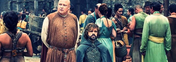 Tyrion y Varys paseando por Meereen.