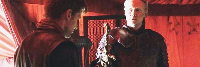 Jamie Lannister no acepta la espada Guardajuramentos.