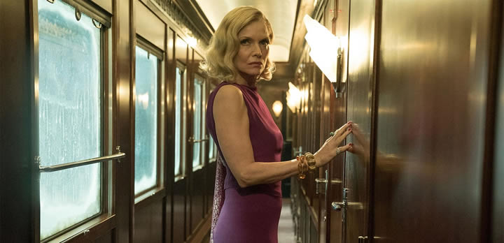 Michelle Pfeiffer destaca entre el estelar reparto de Asesinato en el Orient Express