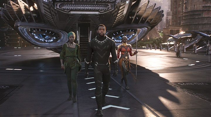 Lupita Nyong'o, Chadwick Boseman y Danai Gurira en 'Black Panther'