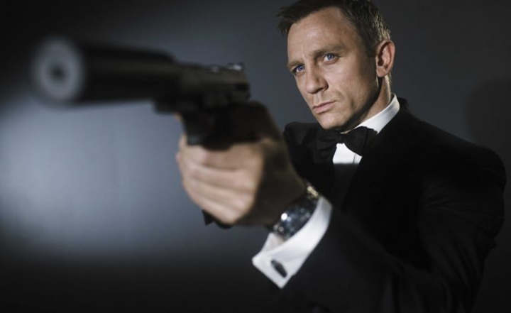 Directores para James Bond 25
